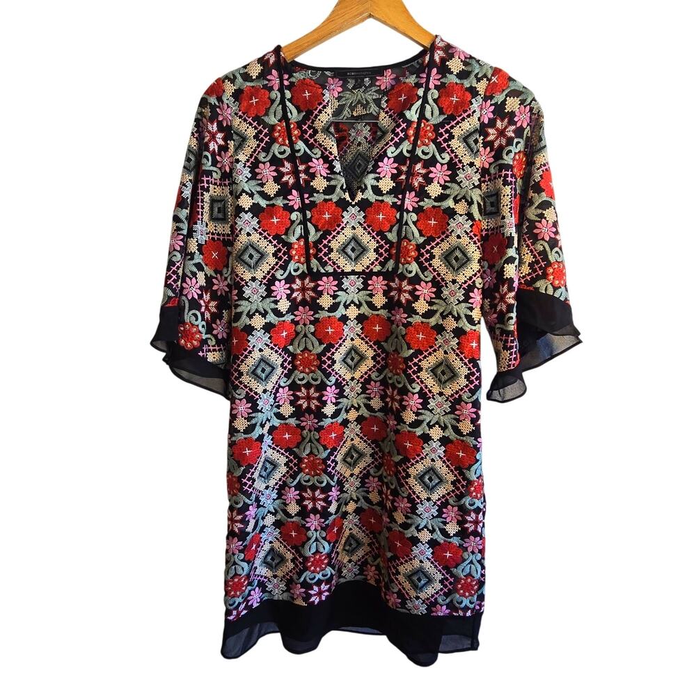 Size XS – BCBGMAXAZRIA embroidered boho bell sleeve dress
